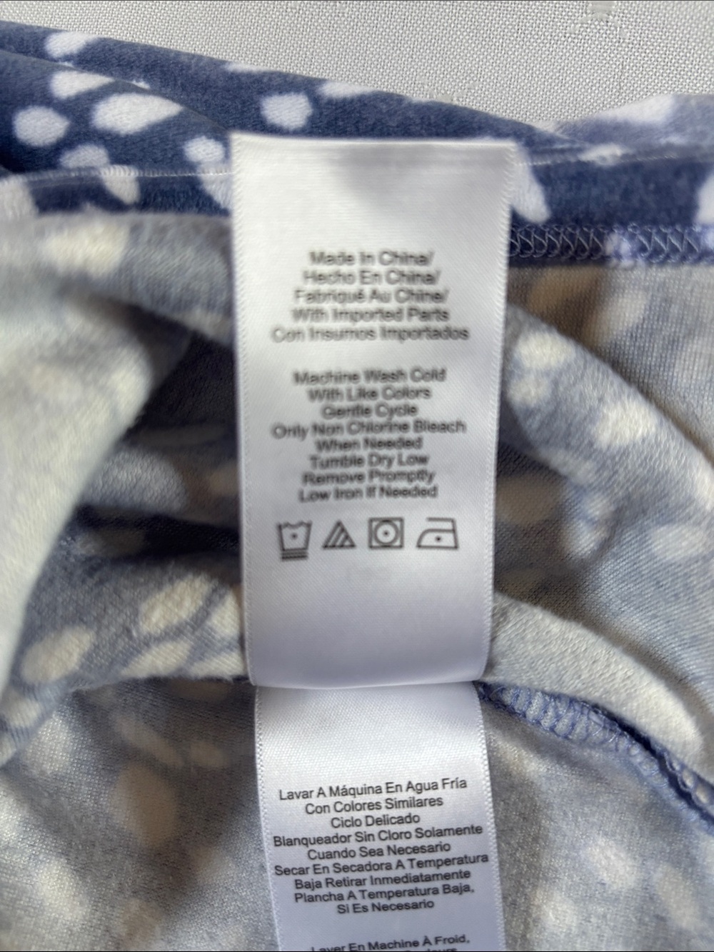 Donna, Karan pajamas - Picture 7 of 7